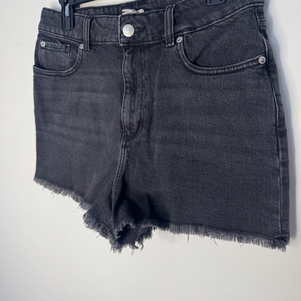 ROXY black denim shorts with a high waist size 29 - Picture 5 of 8